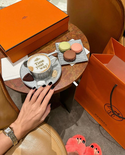 Alina Lobacheva feet photo thumbnail