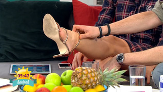 Alina Merkau feet photo thumbnail