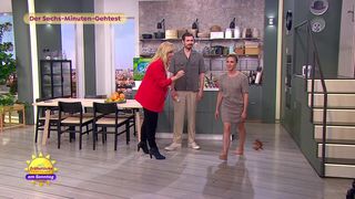 Alina Merkau feet photo thumbnail