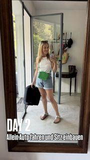 Alina Merkau feet photo thumbnail