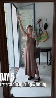 Alina Merkau feet photo thumbnail