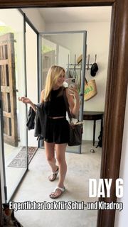 Alina Merkau feet photo thumbnail