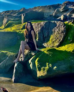Alina Puscau feet photo 15