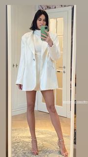 Alina Puscau feet photo 17