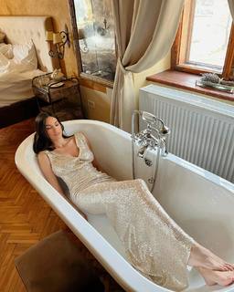 Alina Puscau feet photo 14