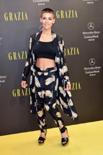 Alina Süggeler feet photo 18