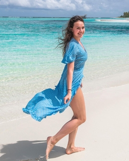 Alina Zagitova feet photo thumbnail