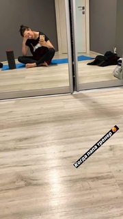 Alina Zagitova feet photo thumbnail