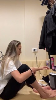Alina Zagitova feet photo thumbnail