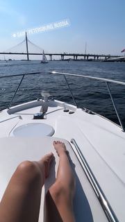 Alina Zagitova feet photo thumbnail