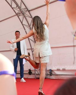 Alina Zagitova feet photo thumbnail