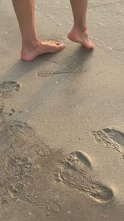 Alina Zagitova feet photo thumbnail