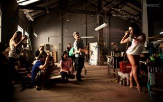 Aline Campos feet photo thumbnail