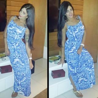 Aline Campos feet photo thumbnail