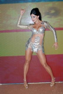 Aline Campos feet photo thumbnail