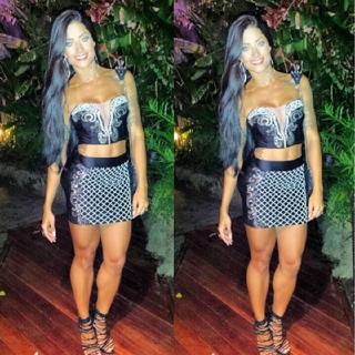 Aline Campos feet photo thumbnail