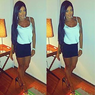 Aline Campos feet photo thumbnail