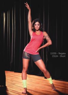 Aline Campos feet photo thumbnail