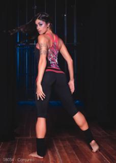 Aline Campos feet photo thumbnail