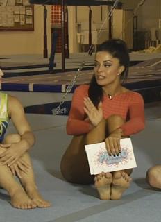 Aline Campos feet photo thumbnail