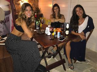 Aline Campos feet photo thumbnail