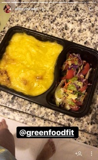 Aline Campos feet photo thumbnail