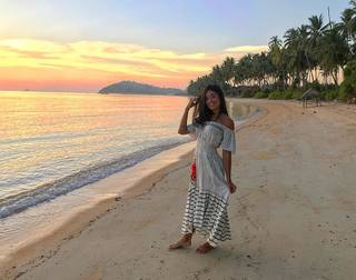 Aline Campos feet photo thumbnail