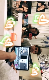 Aline Campos feet photo thumbnail