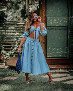 Aline Campos feet photo thumbnail