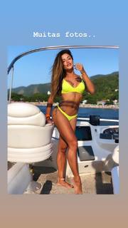 Aline Campos feet photo thumbnail