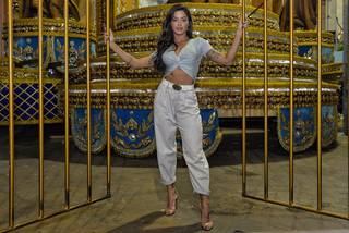 Aline Campos feet photo thumbnail