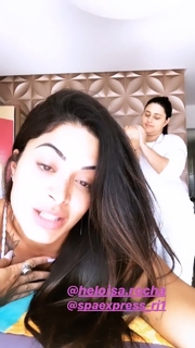 Aline Campos feet photo thumbnail