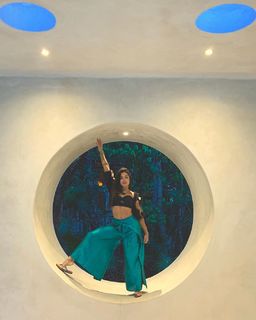 Aline Campos feet photo thumbnail