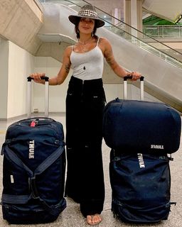 Aline Campos feet photo thumbnail