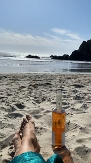 Aline Campos feet photo thumbnail