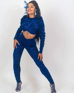 Aline Campos feet photo thumbnail