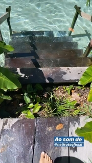 Aline Campos feet photo thumbnail