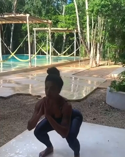 Aline Campos feet photo thumbnail