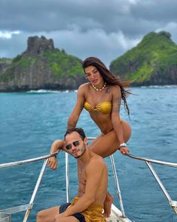 Aline Campos feet photo thumbnail