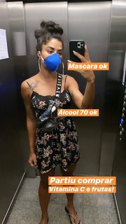 Aline Campos feet photo thumbnail