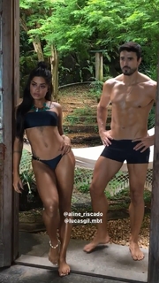 Aline Campos feet photo thumbnail