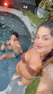 Aline Campos feet photo thumbnail