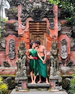 Aline Campos feet photo thumbnail