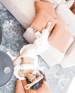 Aline Campos feet photo thumbnail