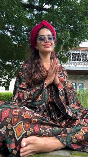 Aline Campos feet photo thumbnail