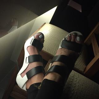 Aline Hernández feet photo 13