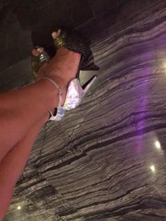 Aline Hernández feet photo 3