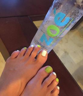 Aline Hernández feet photo 10