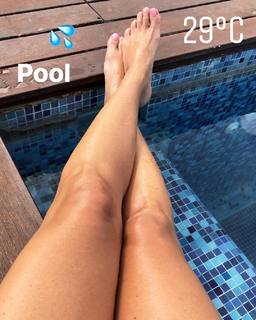 Aline Hernández feet photo 19