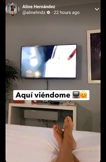 Aline Hernández feet photo 3